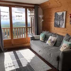 Lama-gîte-des-puys T3 Lamado Vue époustouflante Sud Avec Grande Terrasse Super-Besse